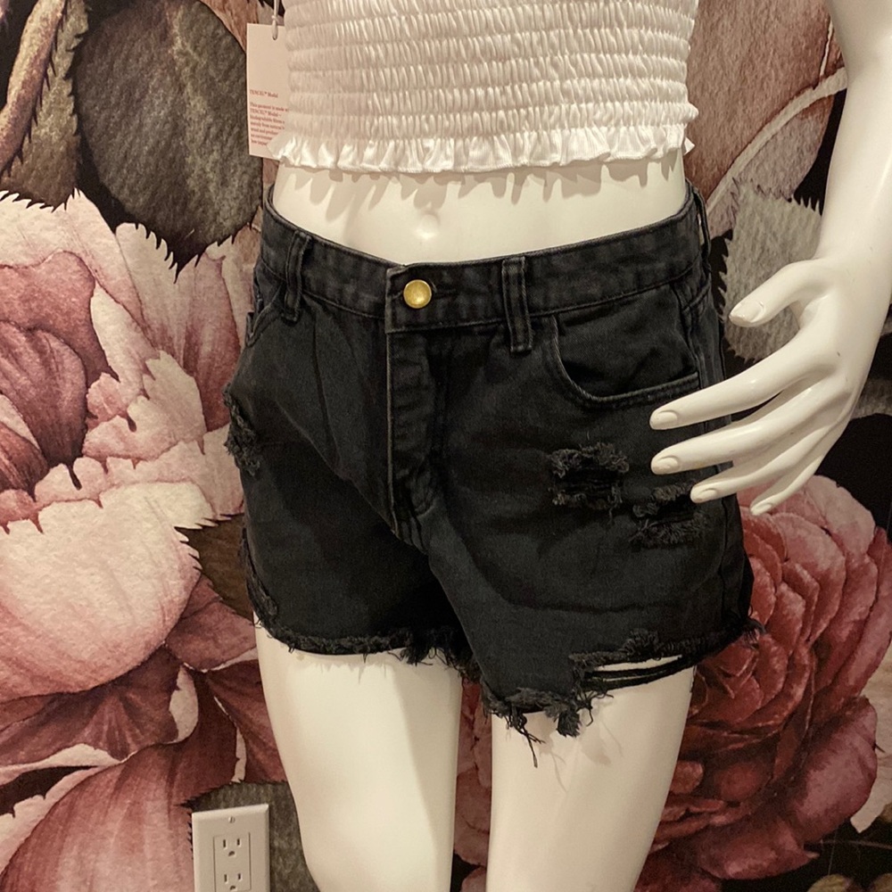 Cute Black Denim Shorts
